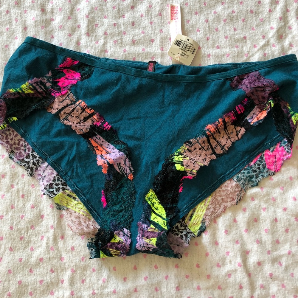 New with tags Victoria secret underwear